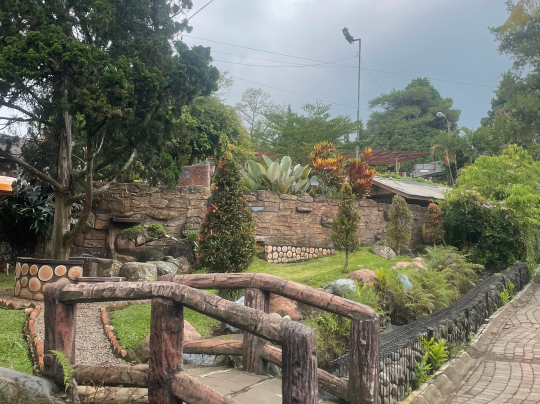 Sari Ater Hot Spring-万隆必去景点