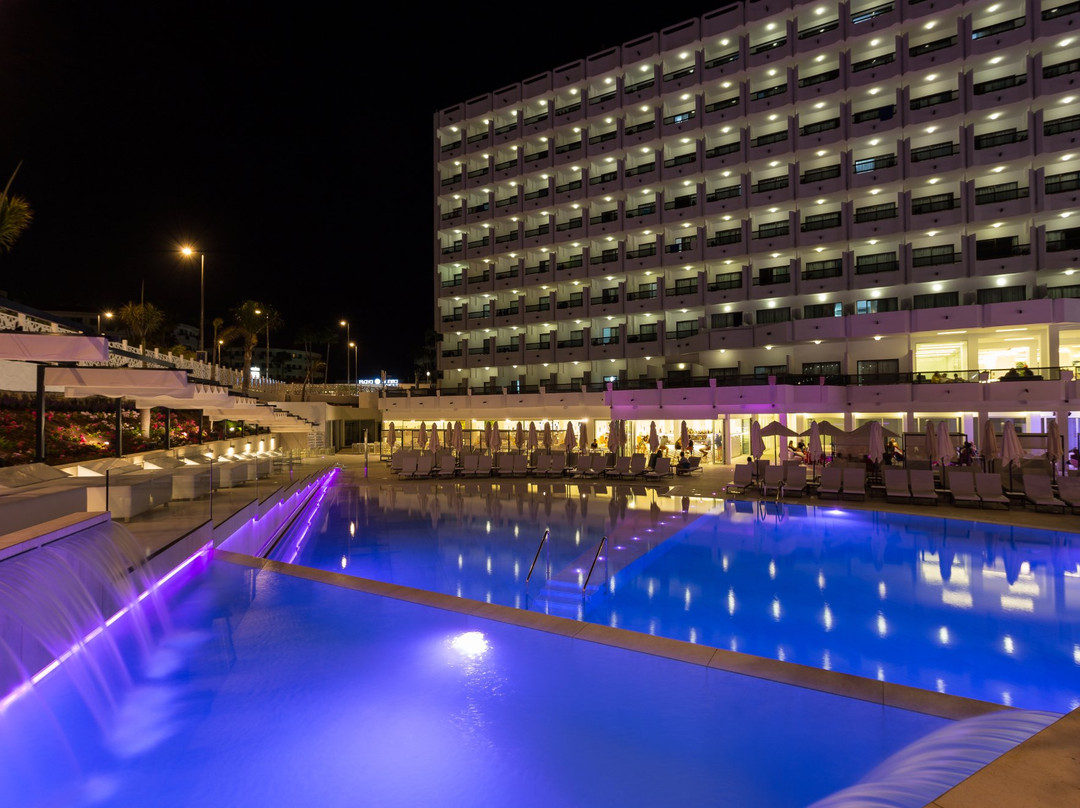 Hotel Caserio