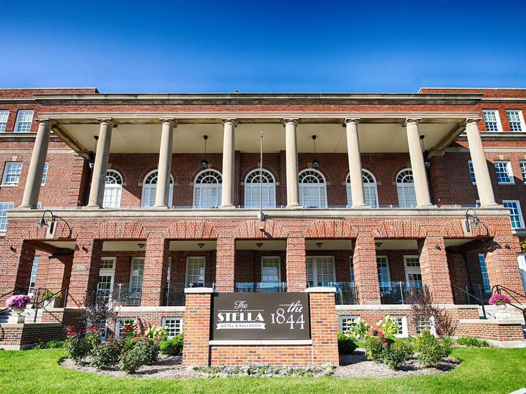 The Stella Hotel & Ballroom主图