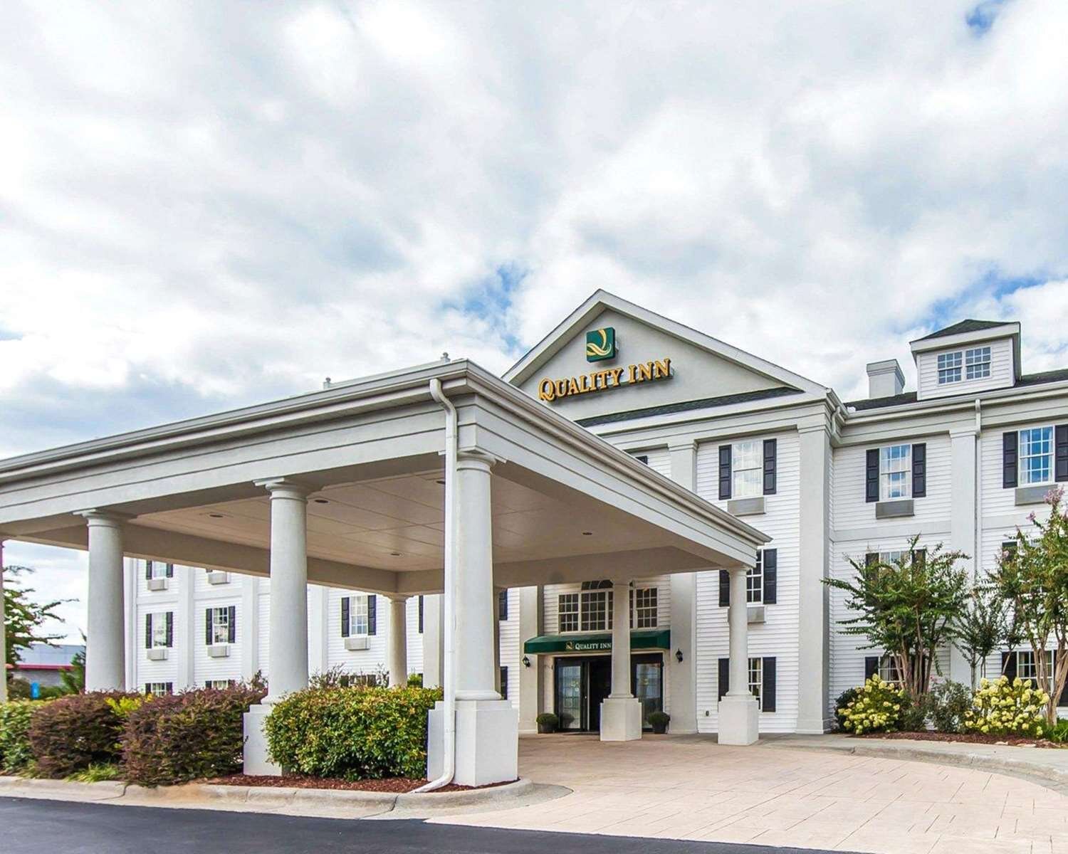 Quality Inn Rome-官方