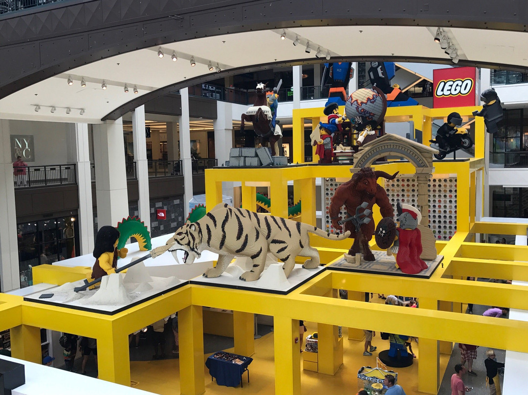 布卢明顿旅游景点-Lego Imagination Center