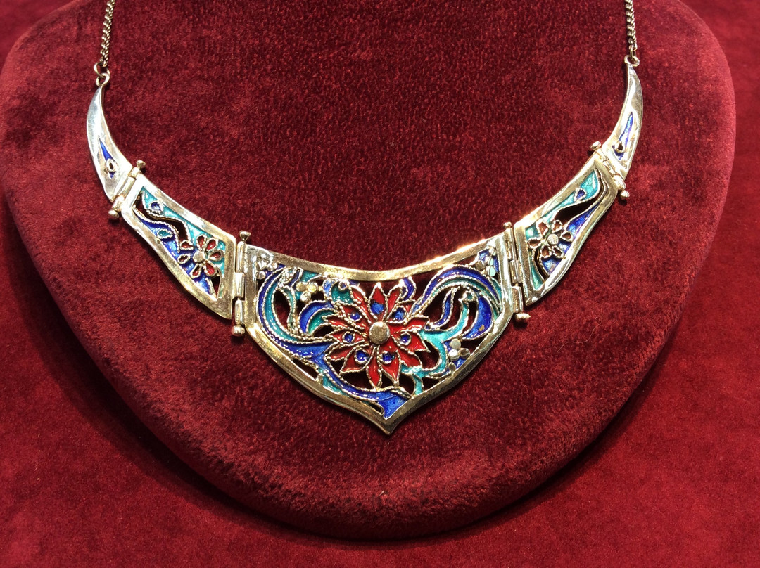 Anastasia Livieratou Handcrafted jewelry景点图片