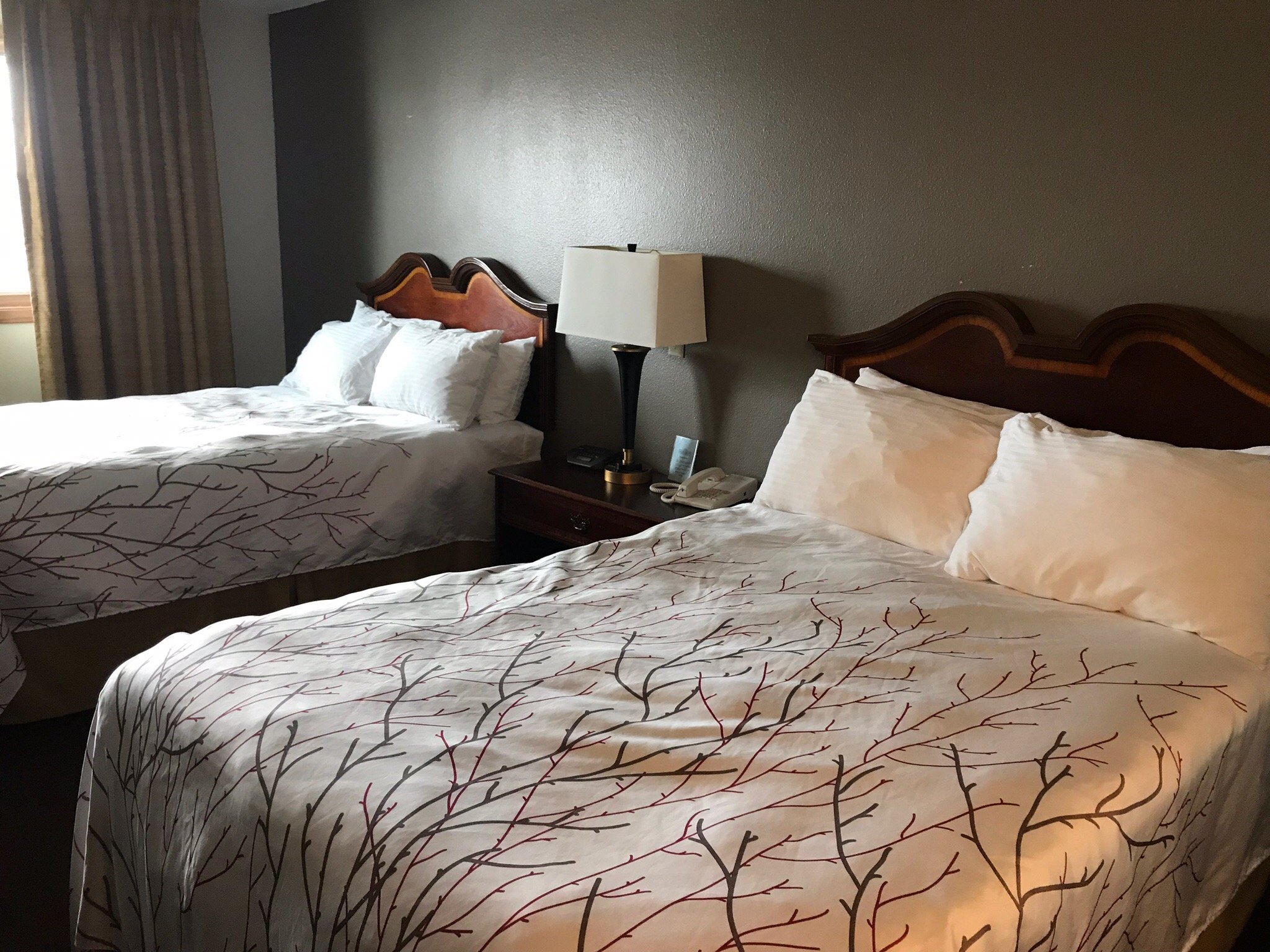 Harbor Winds Hotel-官方