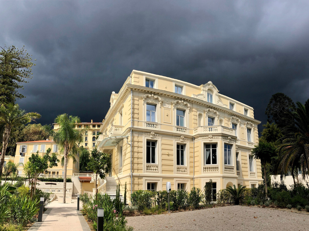Villa Genesis