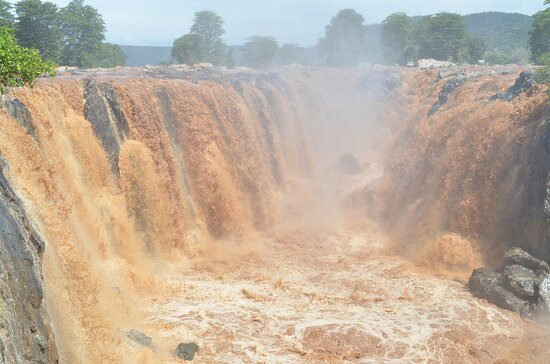 Hogenakkal Falls景点图片