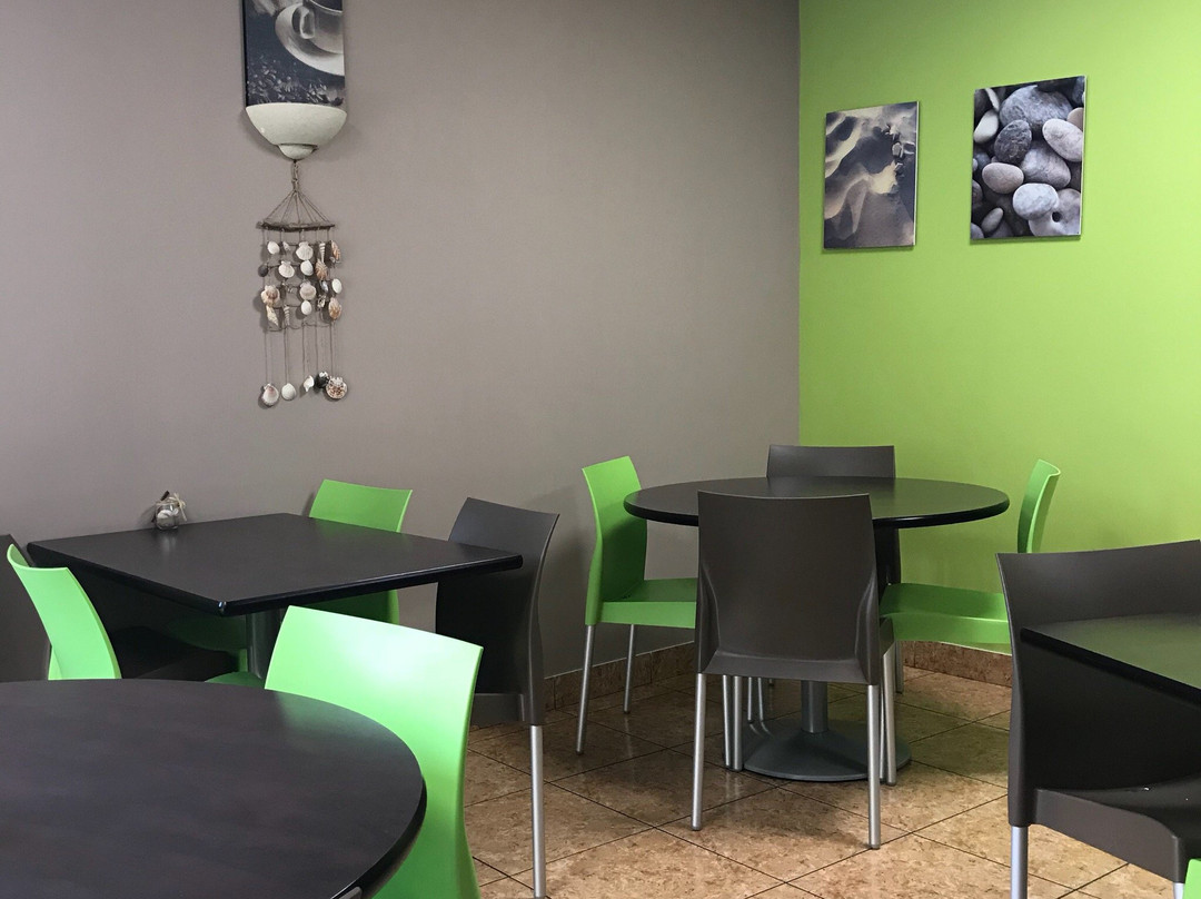 燕鸥酒店主图