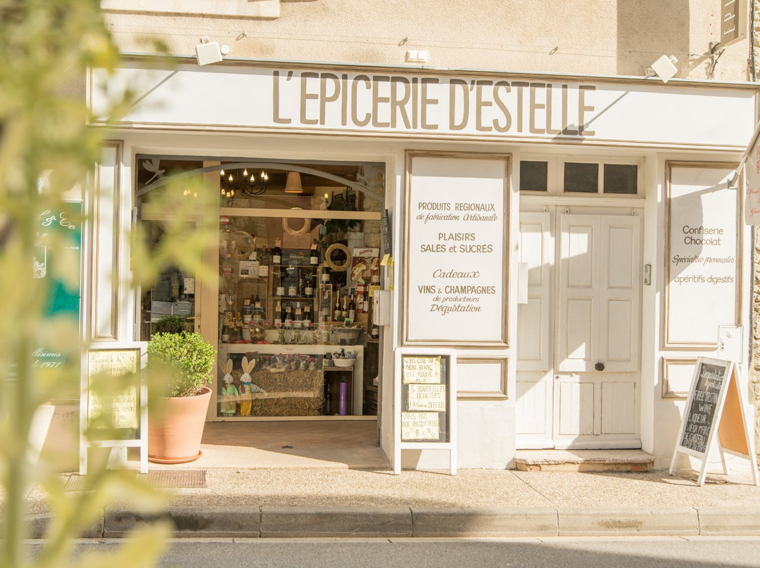L'épicerie d'Estelle-教皇新堡必去景点