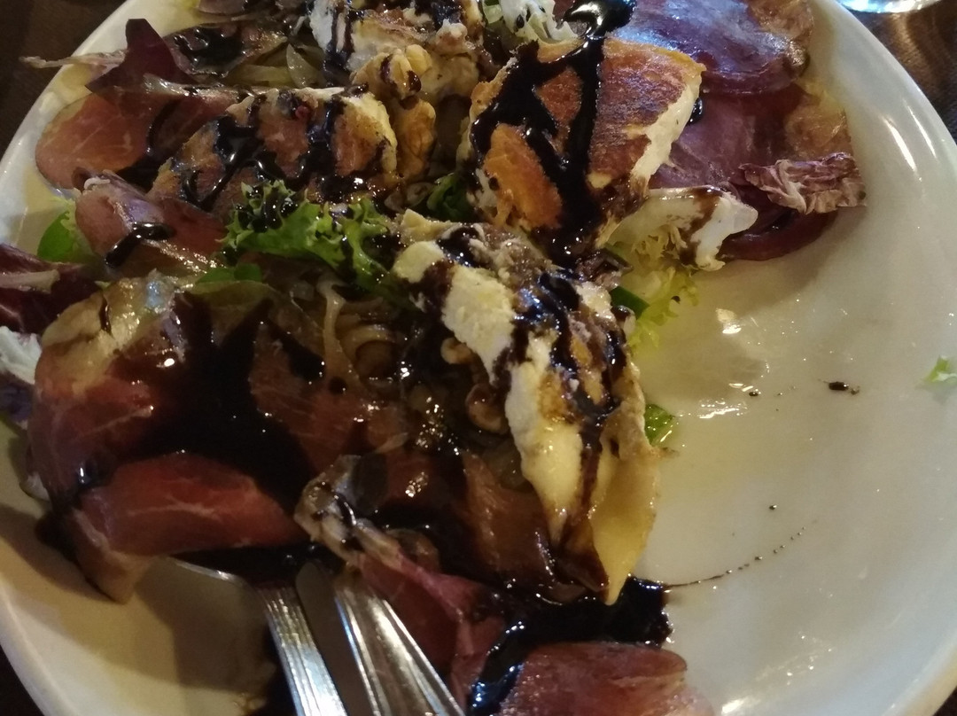 Vegadeo餐馆和美食-Restaurante Parrilla San Roque