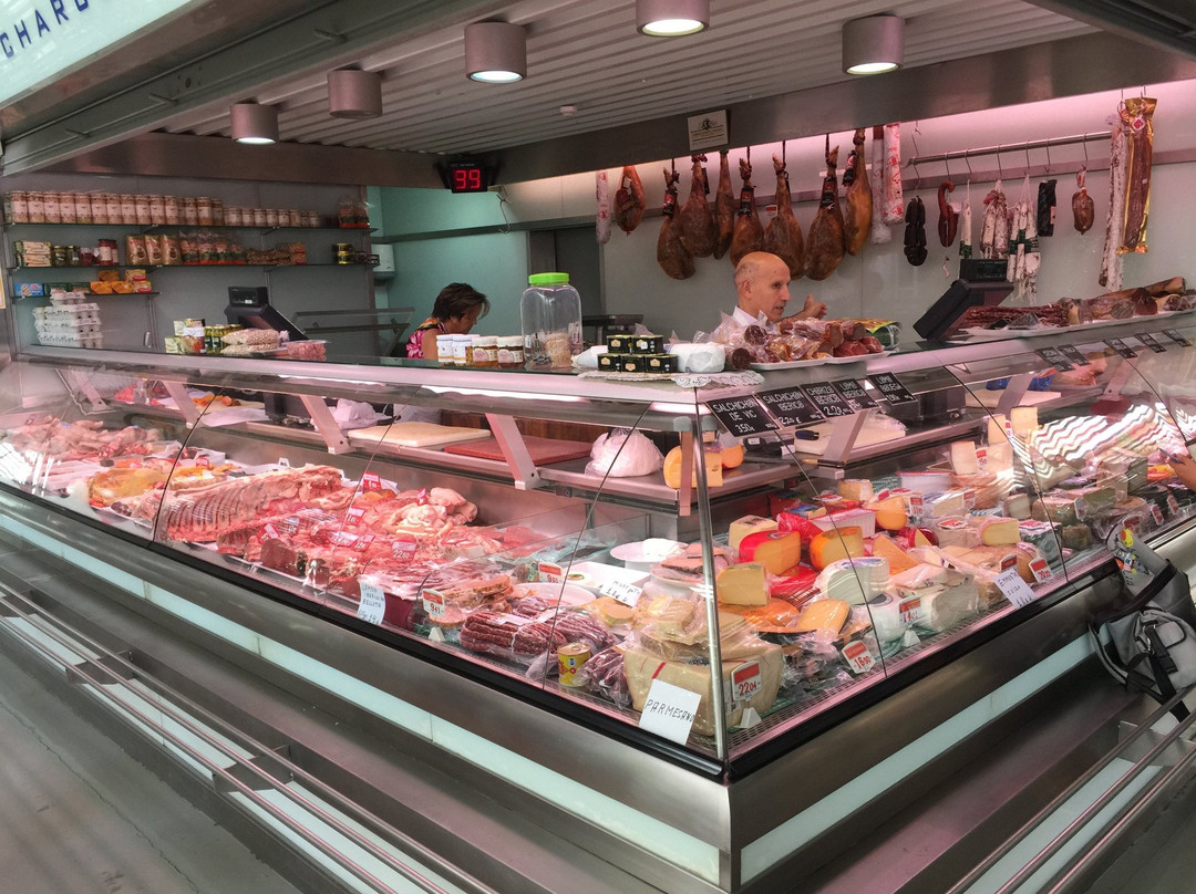 Bar Cafetería Ristorante El Mercato