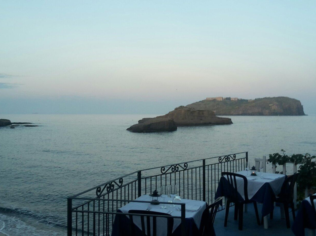 Ventotene餐馆和美食-Bar Ristorante Il Brigantino