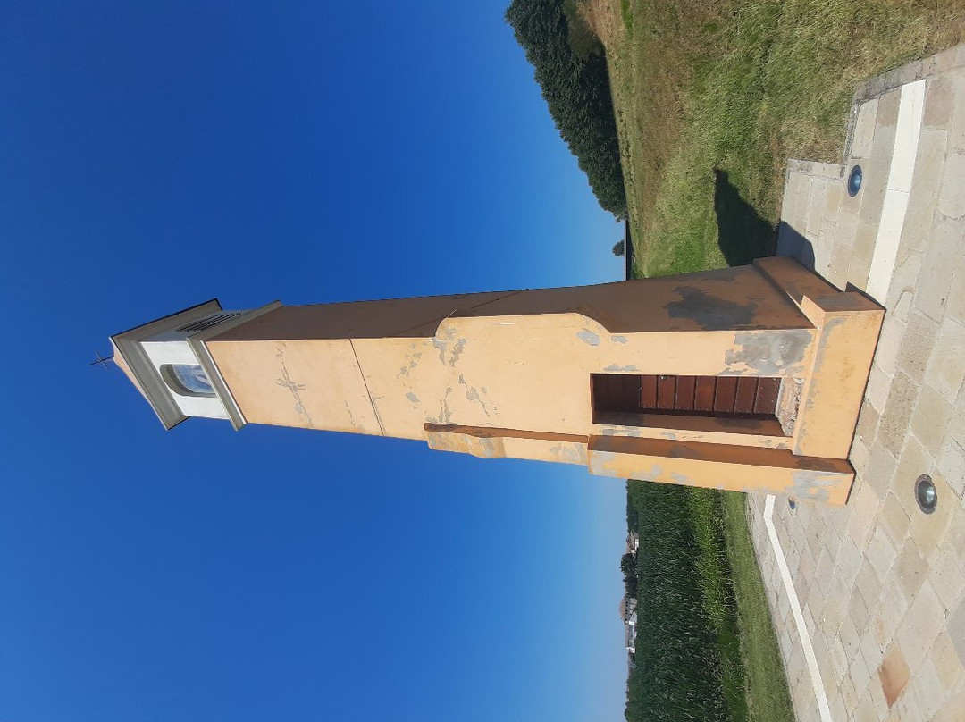 Il campanile solitario - Antico campanile di Rivà景点图片