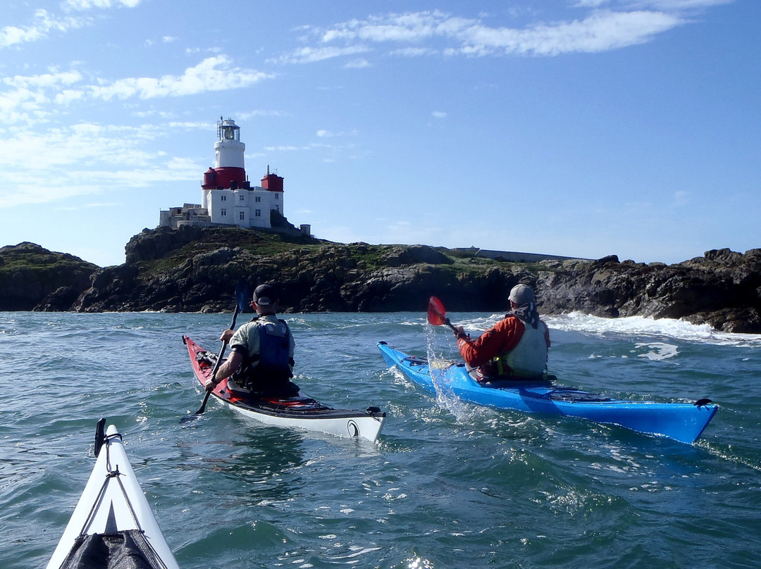 Sea Kayaking Wales景点图片