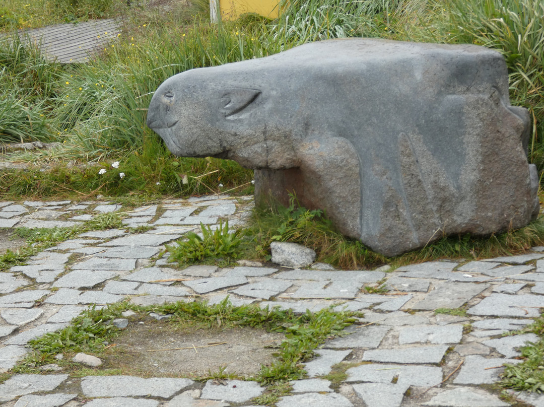 Qaqortoq Rock Art景点图片