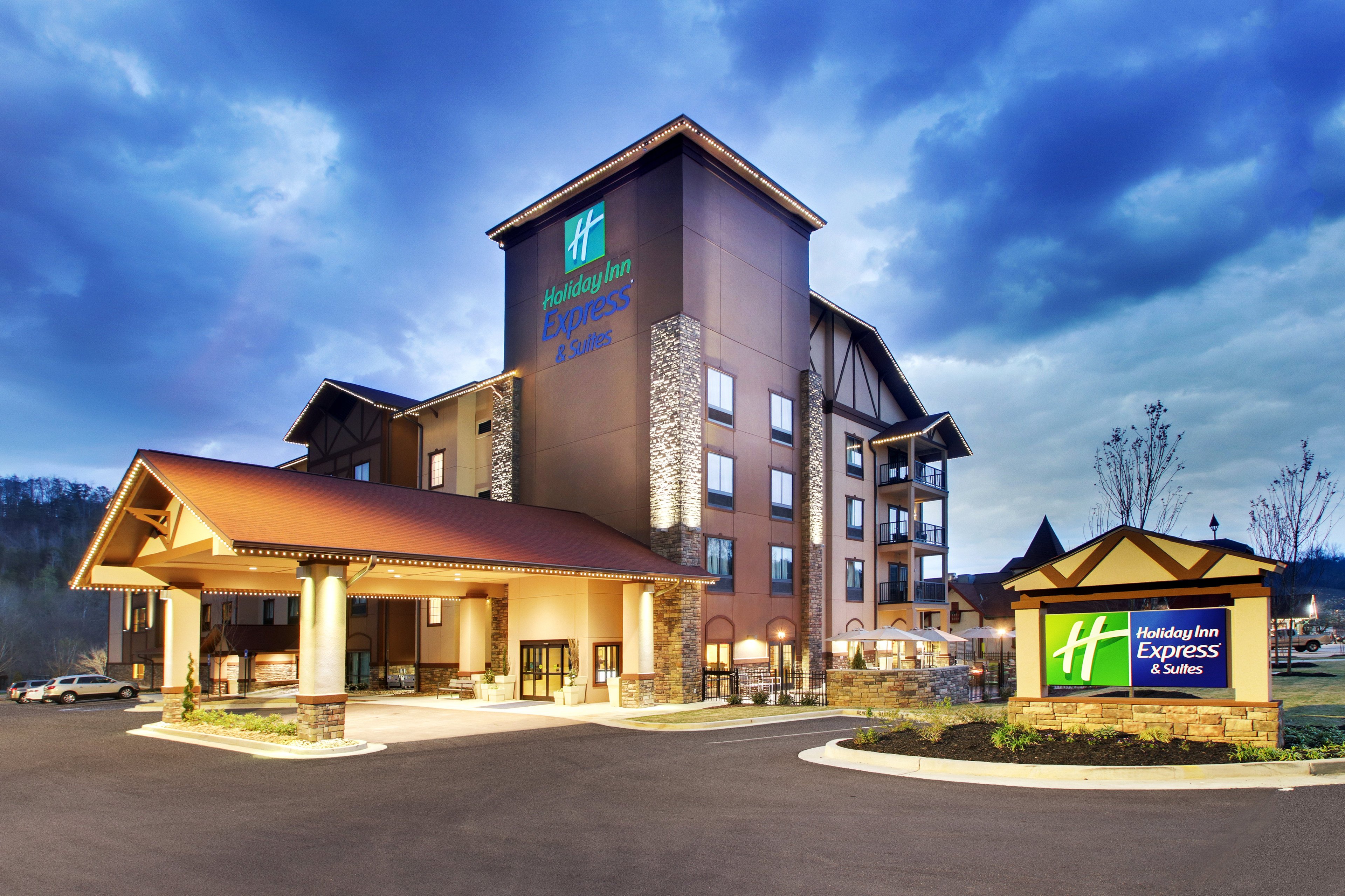 Holiday Inn Express & Suites Helen By IHG-官方