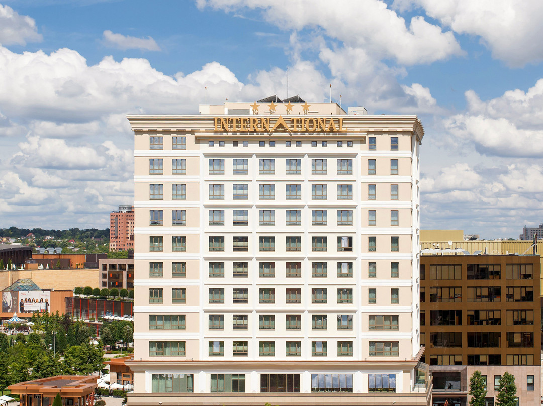 雅西国际酒店主图