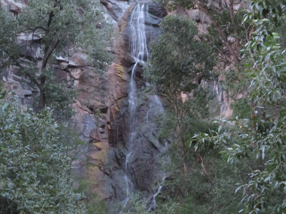 Bridal Veil Falls-Spearfish必去景点