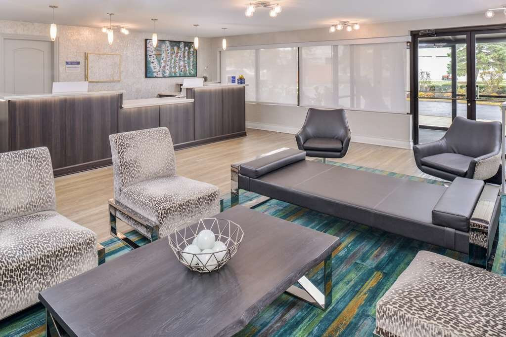 西佳内珀维尔酒店主图