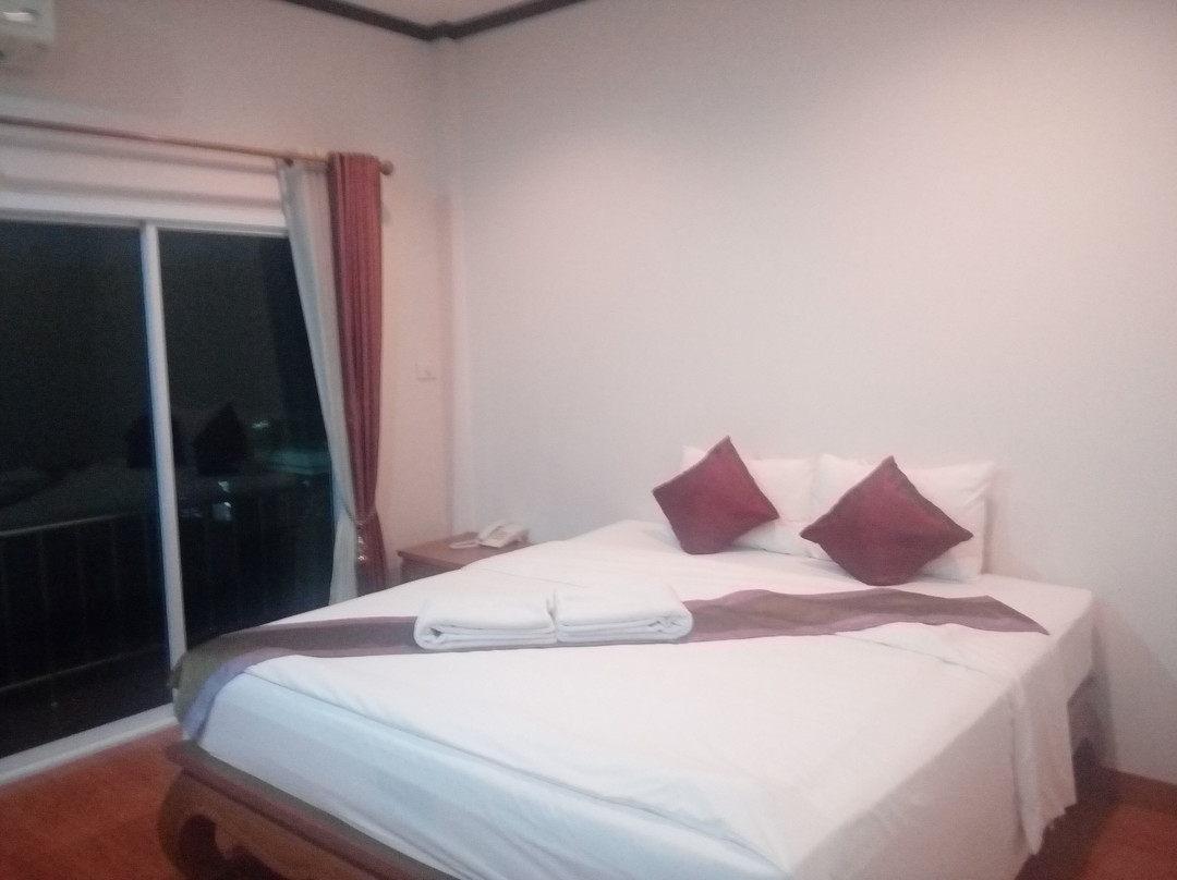 Meeponsawan Grand Hotel and Resort