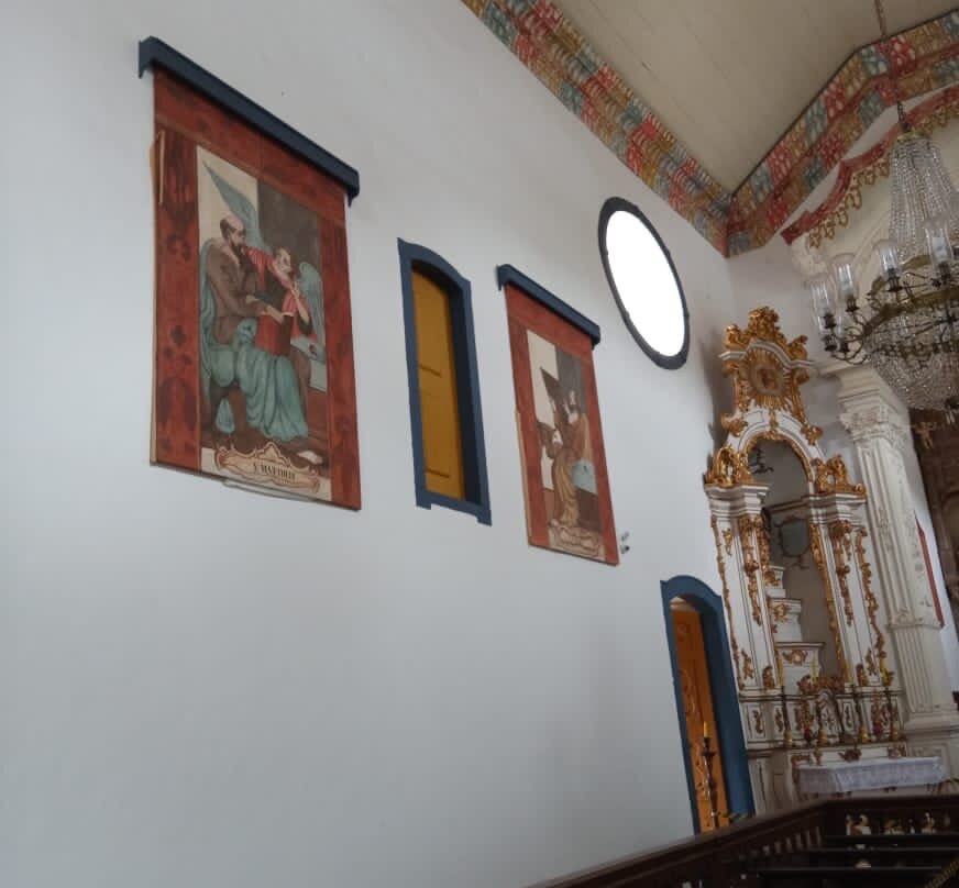Capela de São João Evangelista-蒂拉登特斯必去景点