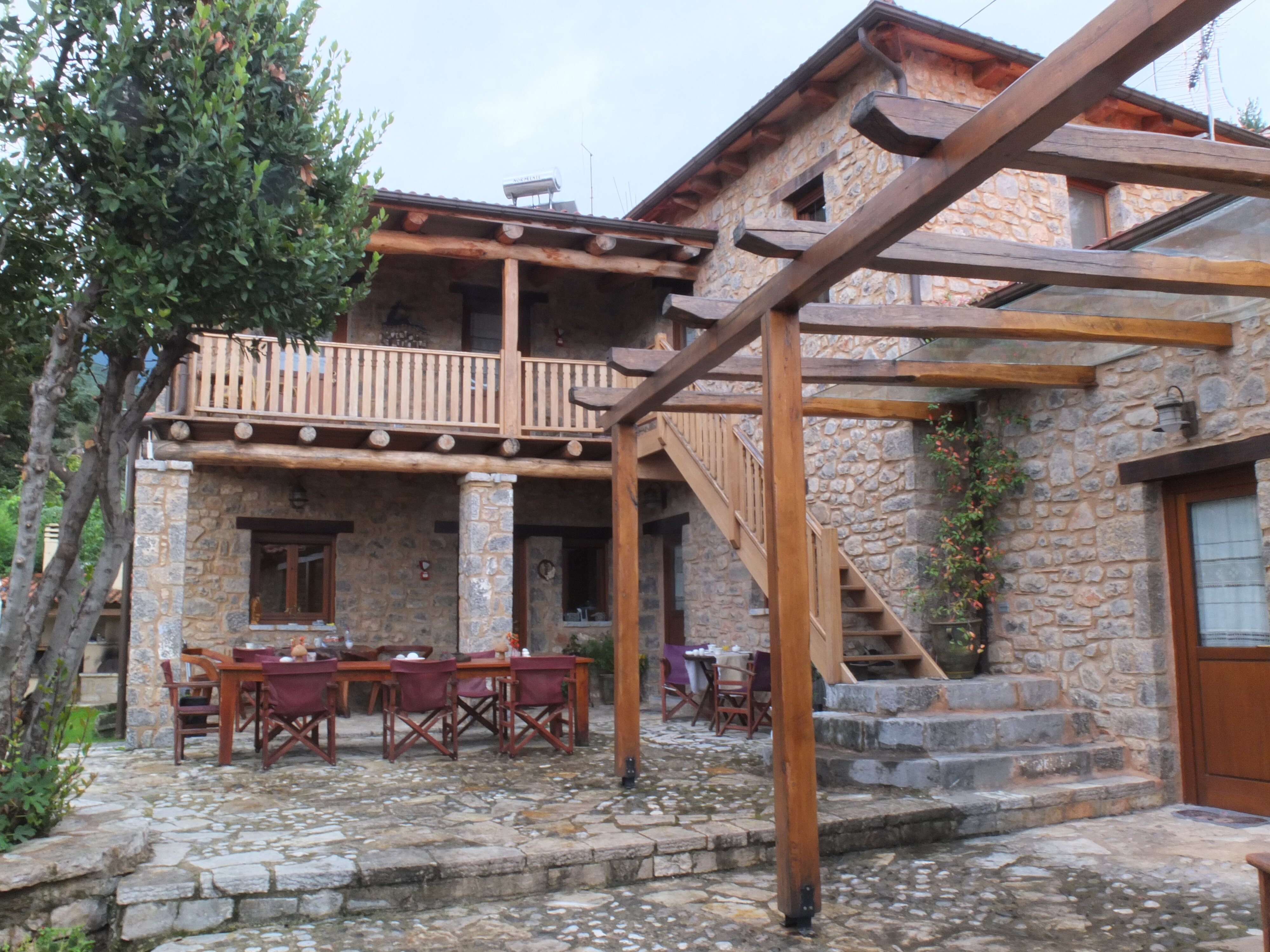 Argyriou Winery Guest House-泳池