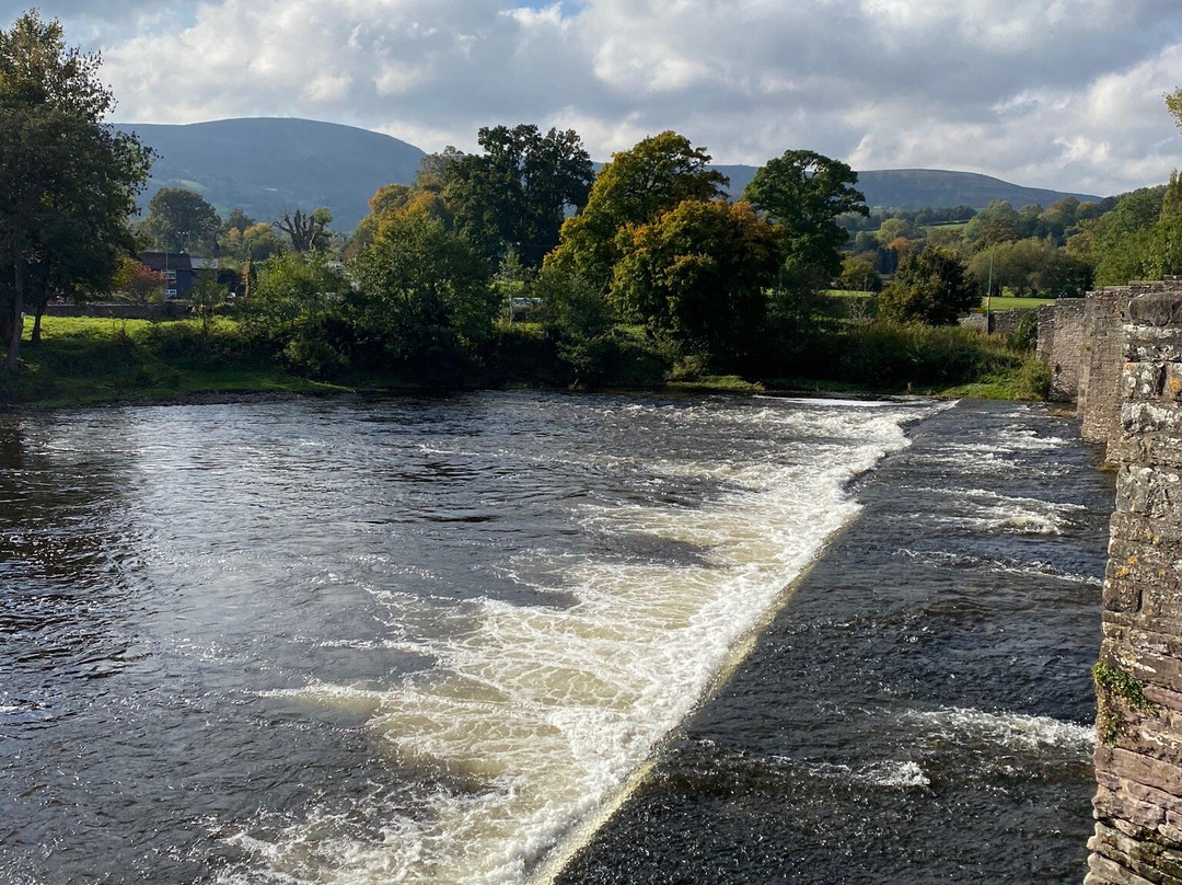 Llangynidr Bridge景点图片