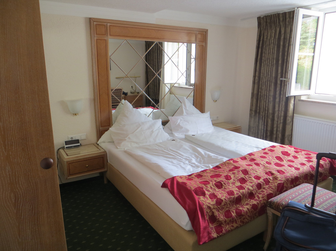 科鲁兹博登湖酒店主图