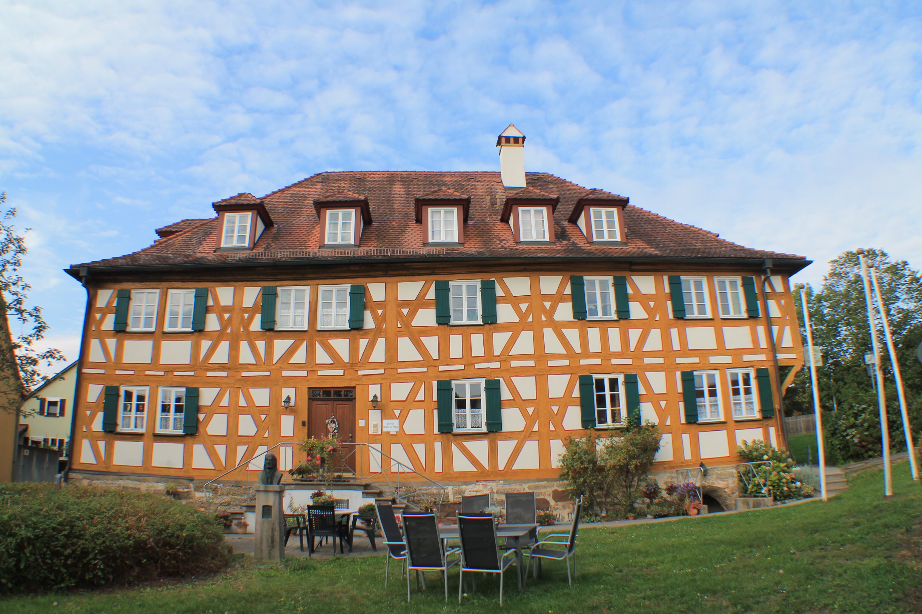 Pastorius Haus-官方