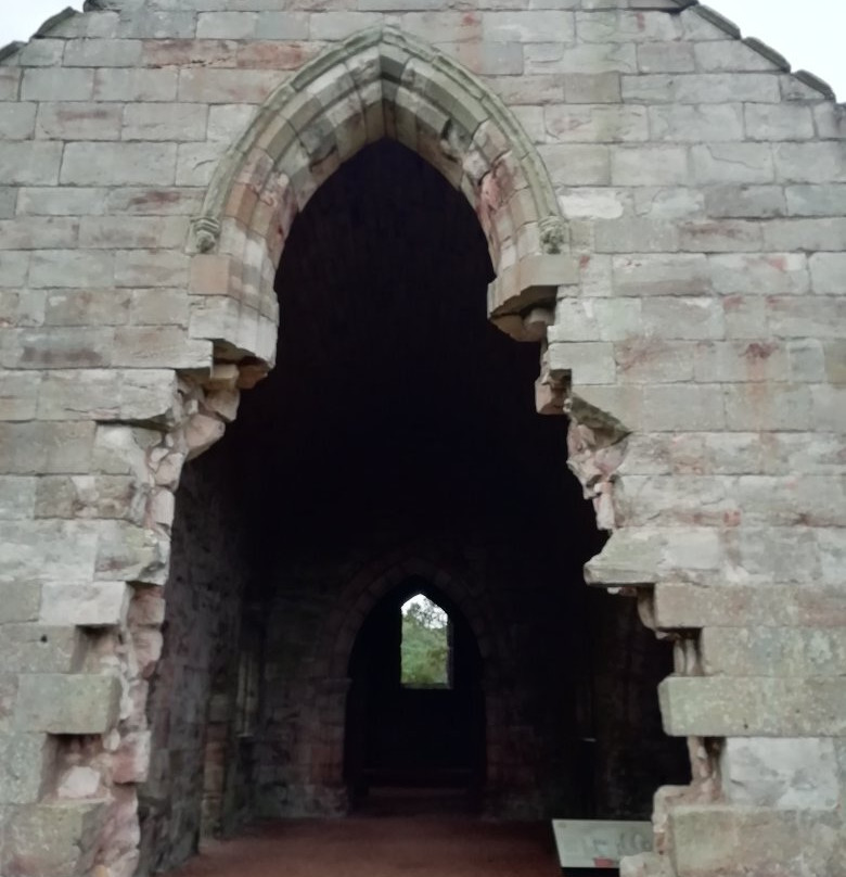 Dunglass Collegiate Church-Cockburnspath必去景点