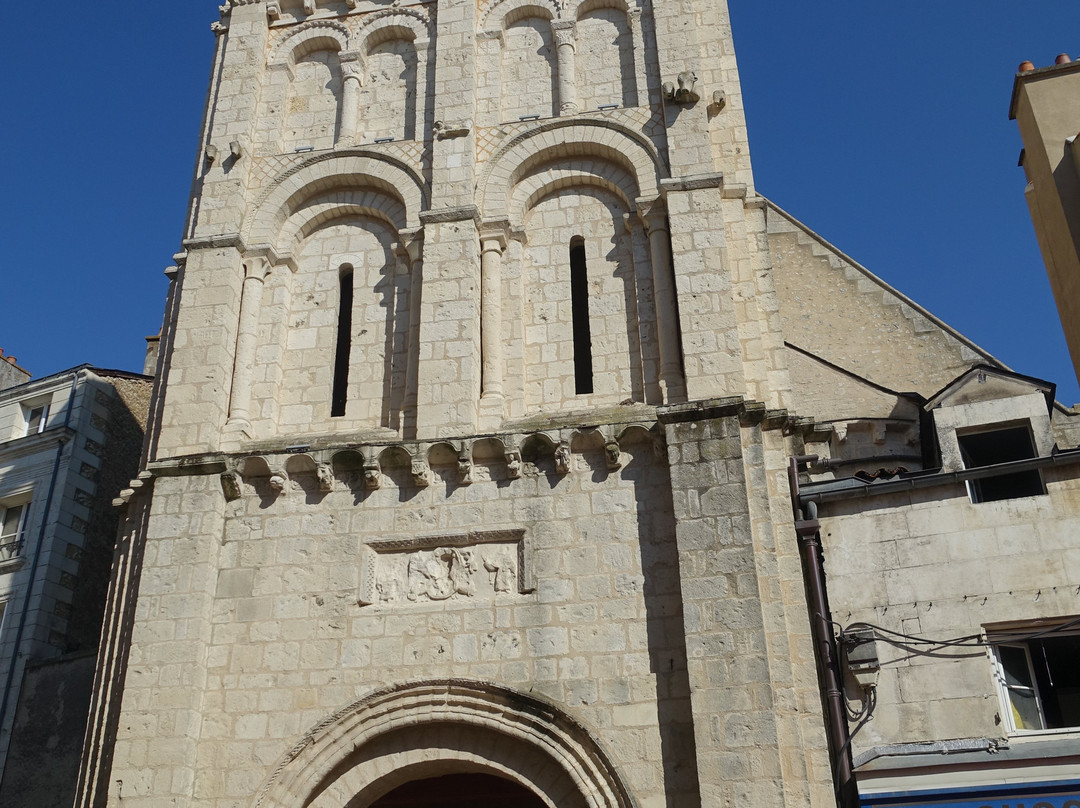 Église Saint-Porchaire-普瓦捷必去景点