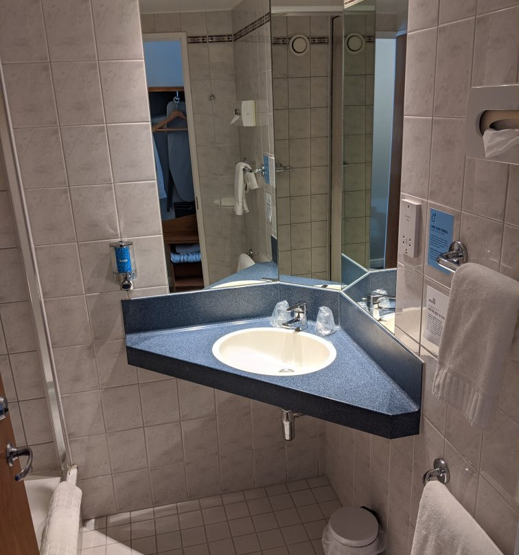 Holiday Inn Express Taunton East By IHG主图