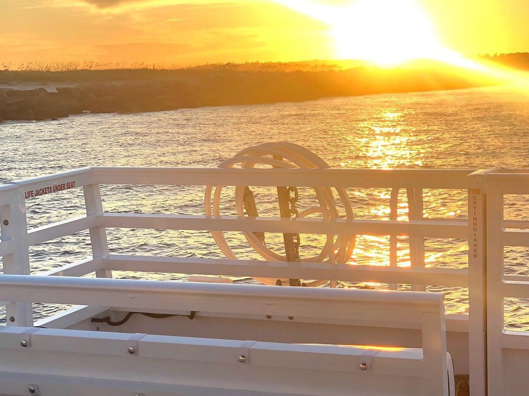 Carolina Runner Boat Tours-赖茨维尔比奇必去景点