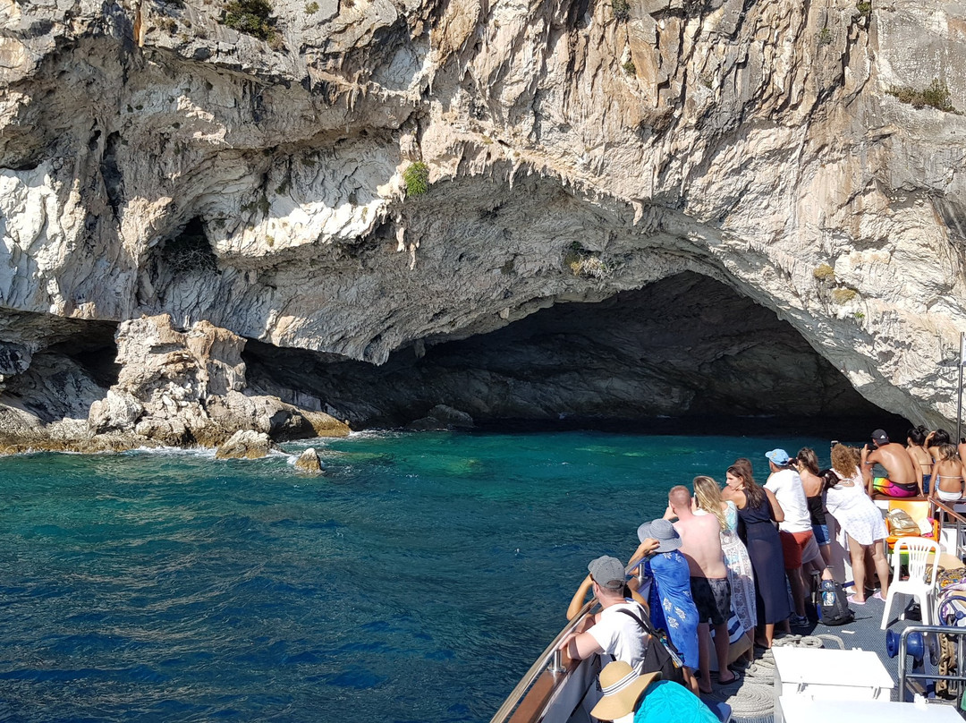 Papanikolis Cave-莱夫卡扎必去景点