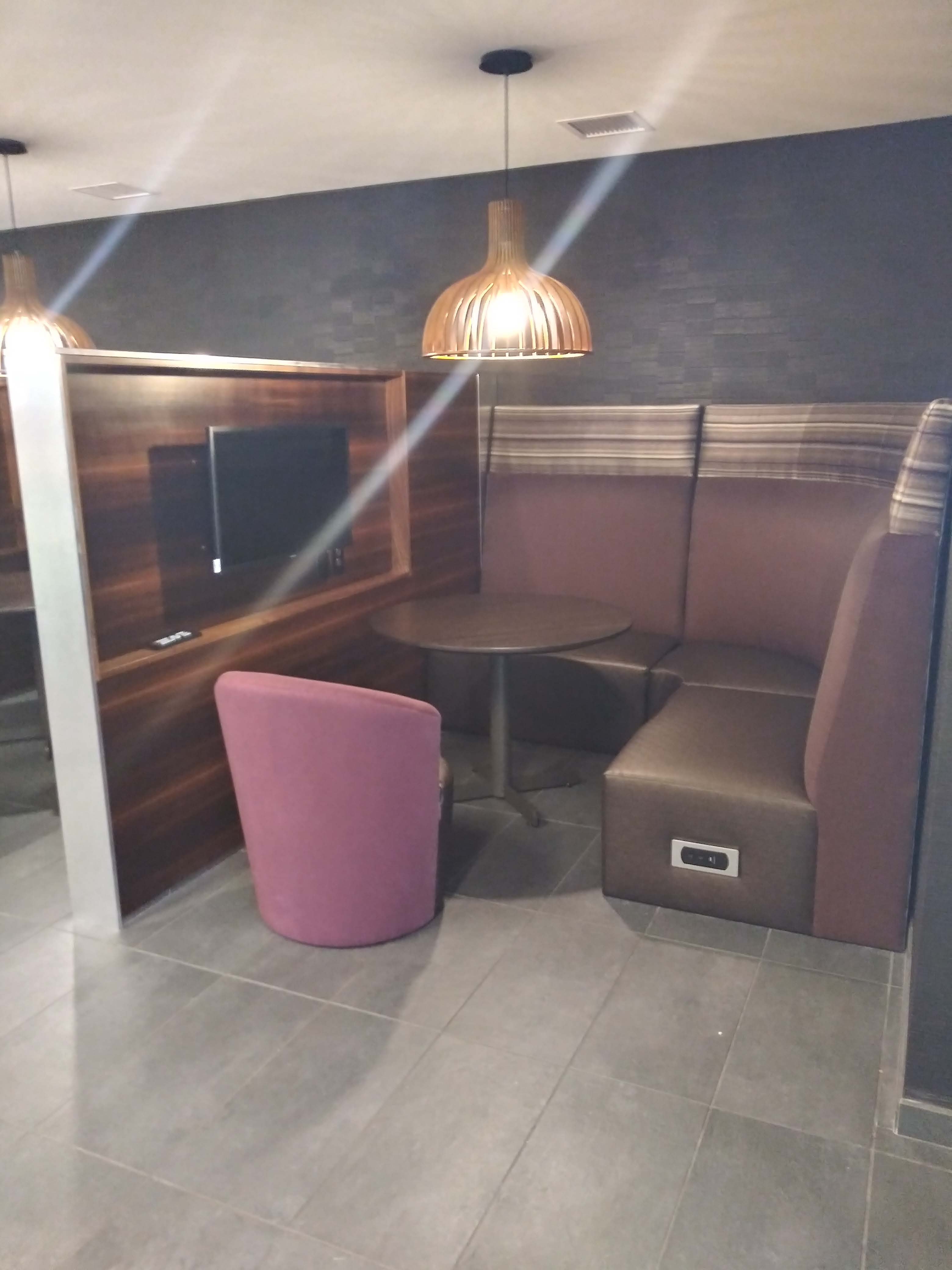 Courtyard by Marriott Cincinnati Mason-浴室