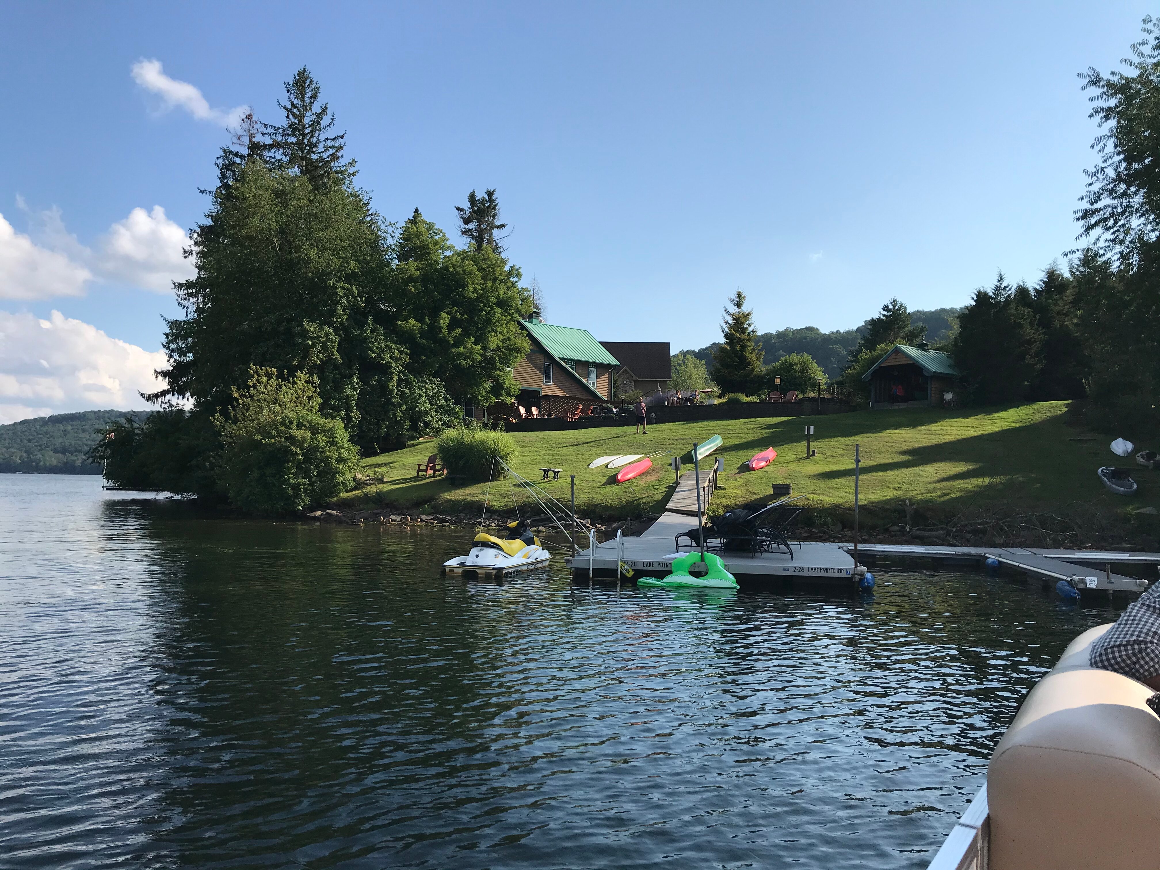 Lake Pointe Inn-浴室