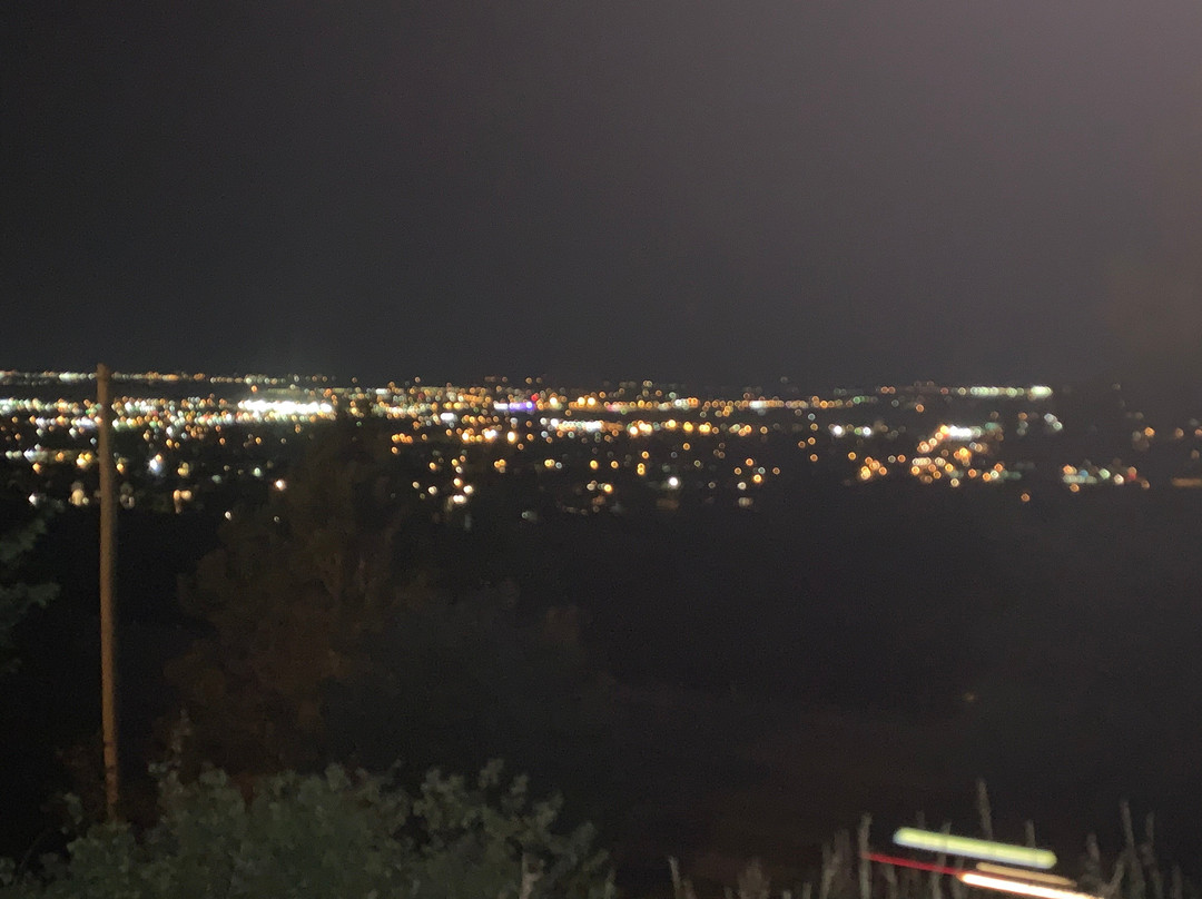 辽阔的天空汽车旅馆主图