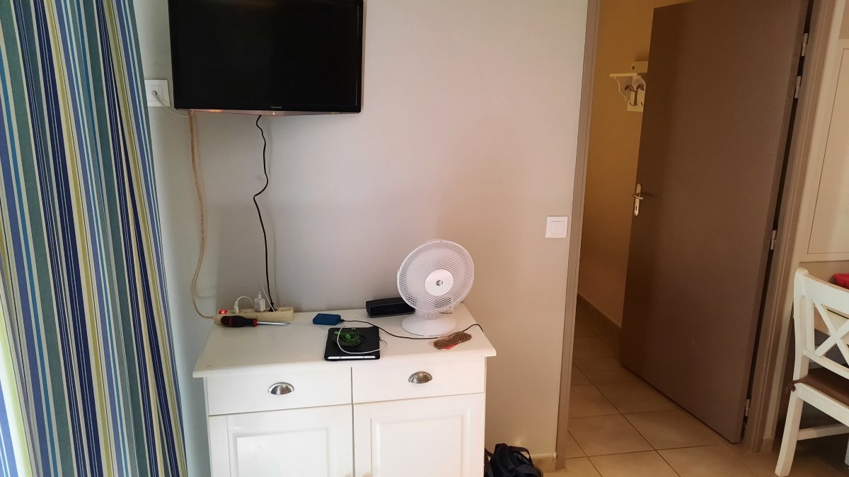 奥达利斯莱斯欧尼德斯住宅酒店-餐饮