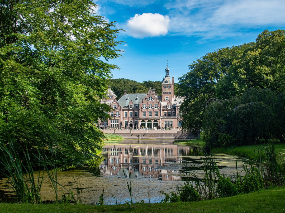 沙丘与克劳德堡庄园主图