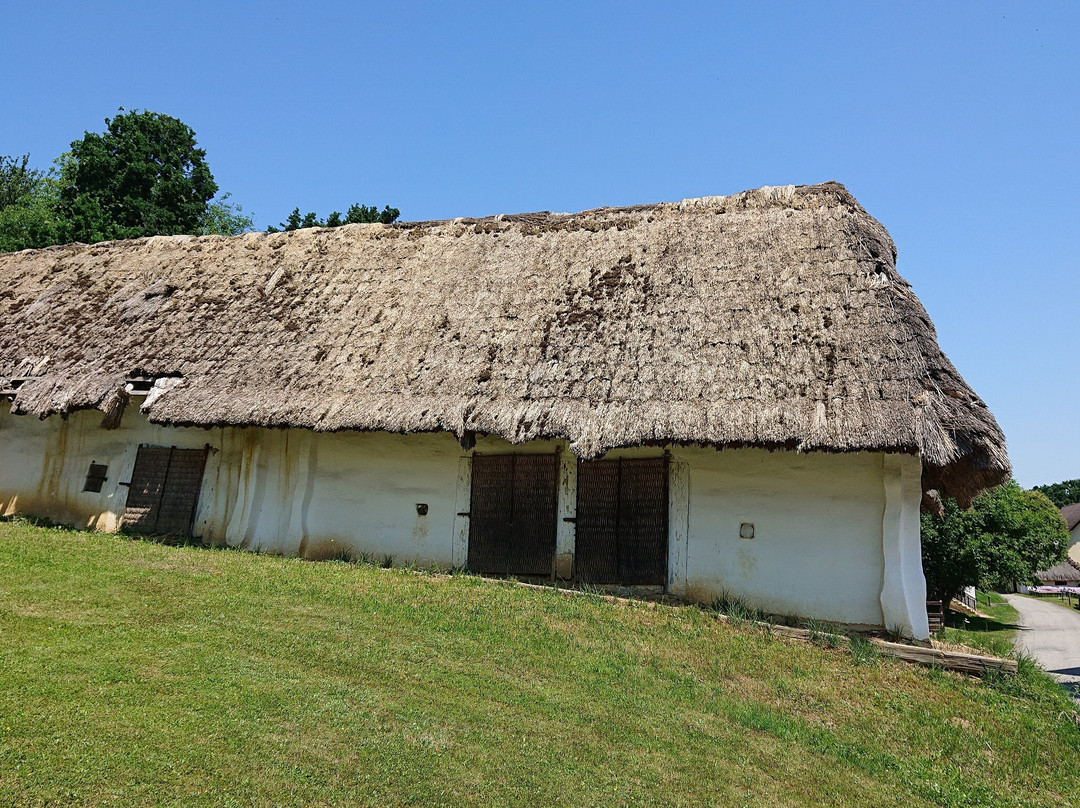 Kellerviertel Heiligenbrunn-Heiligenbrunn必去景点