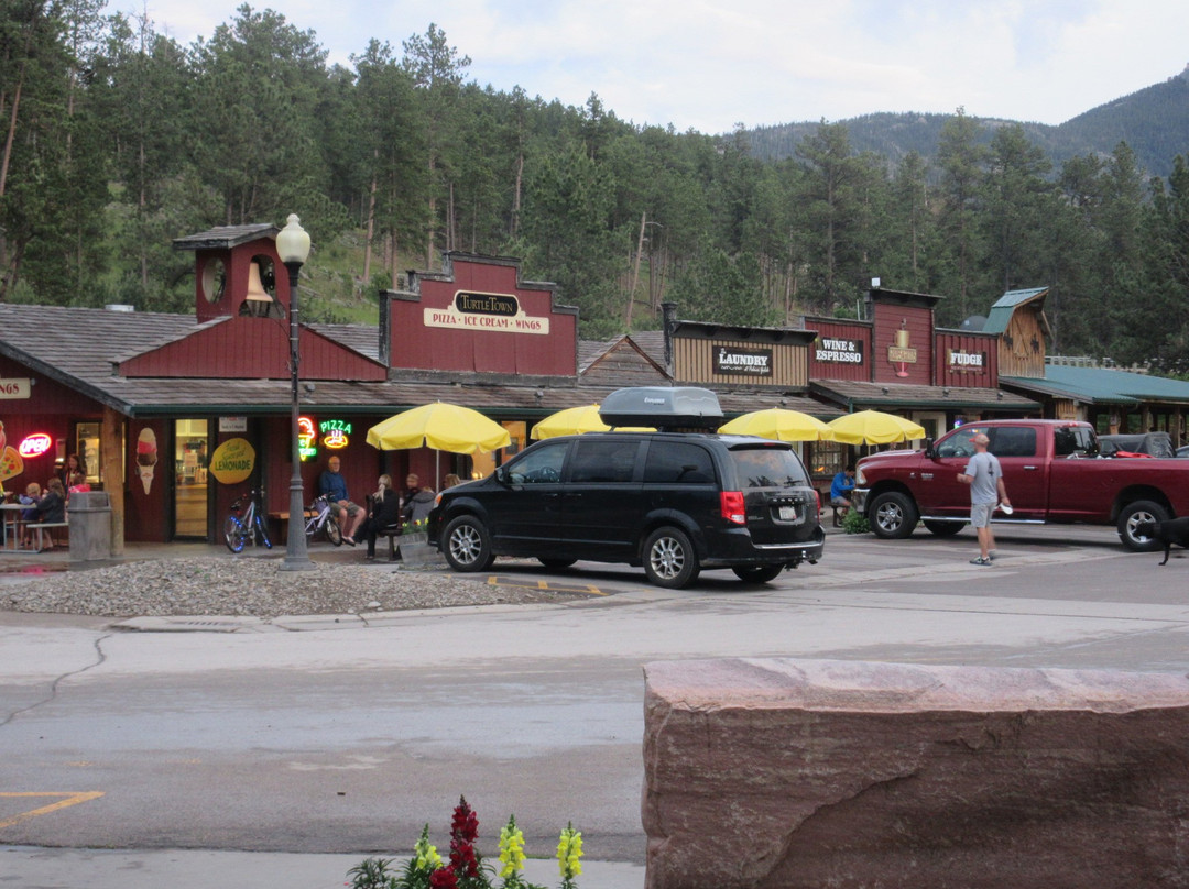 Mount Rushmore Resort & Lodge at Palmer Gulch主图