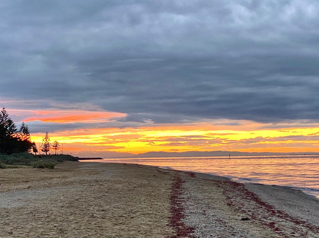 Werribee South Beach景点图片