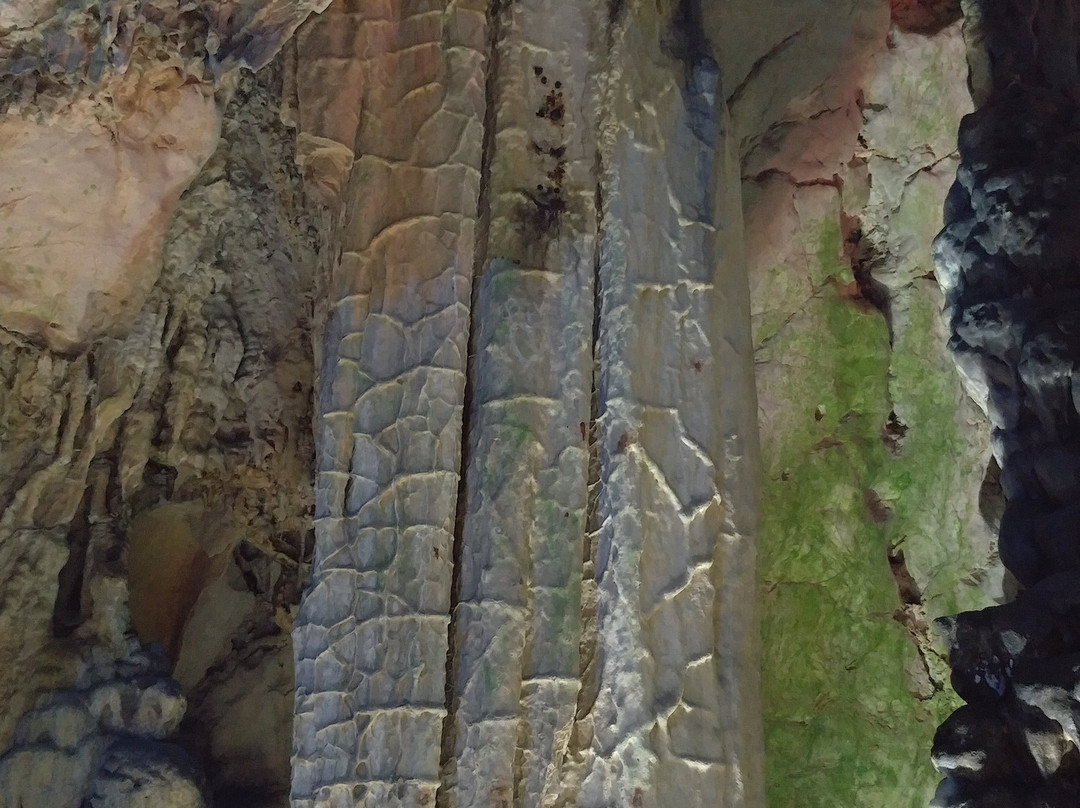 St. Michael's Cave-直布罗陀必去景点