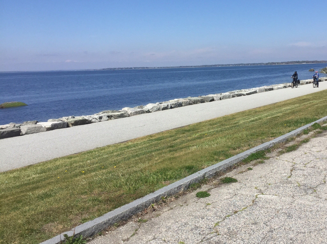 Colt State Park-布里斯托尔必去景点