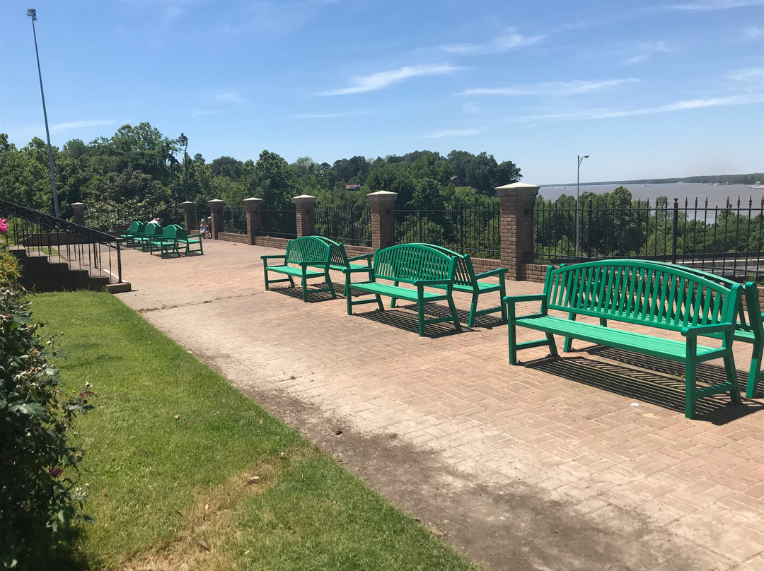 Vicksburg Bridge景点图片