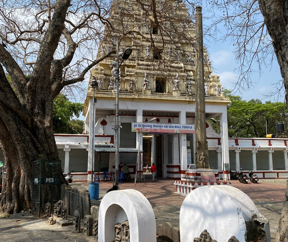Bull Temple景点图片