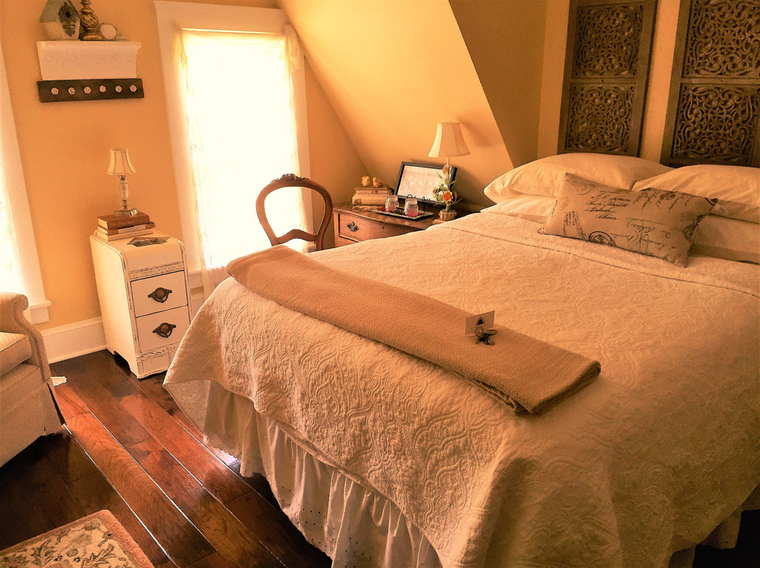 Riverside Gables Bed and Breakfast主图