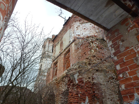 Nikolaya Chudotvortsa Church-Voznesenye必去景点