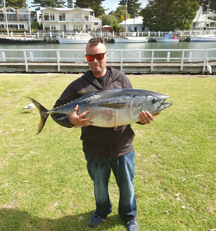 Salty Dog Charters-仙女港必去景点