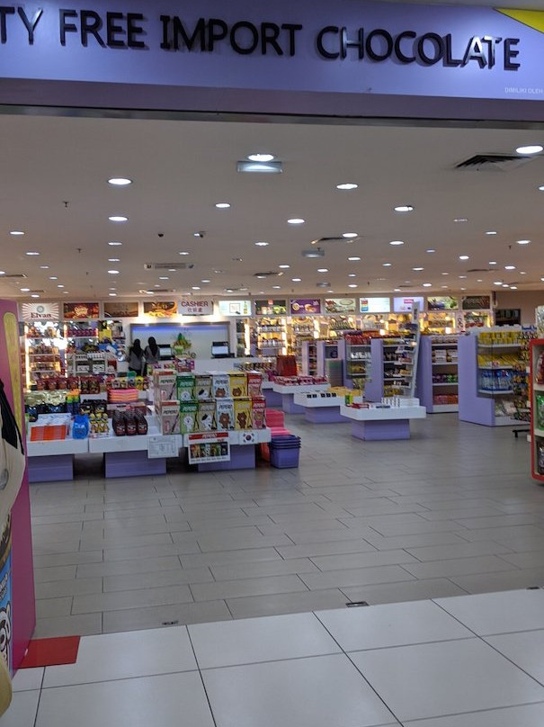 Cenang Mall-珍南海滩必去景点