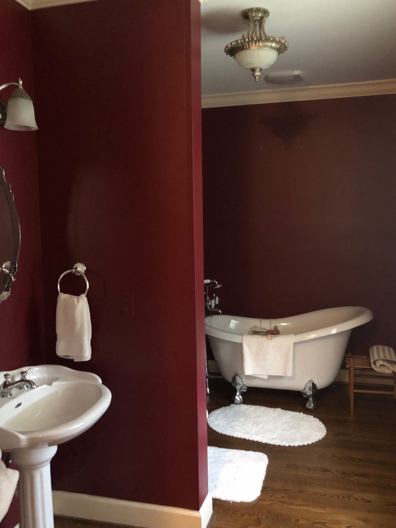 Yellow Carriage House Bed and Breakfast Inn-浴室