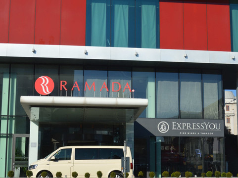 Sibiu Airport Transfer-锡比乌必去景点